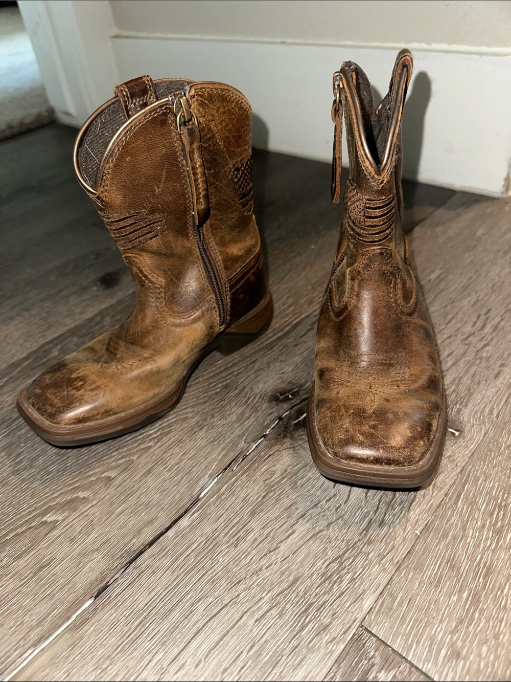 Kids Ariat Rambler Patriot Western Boots Brown Distressed US Size 9